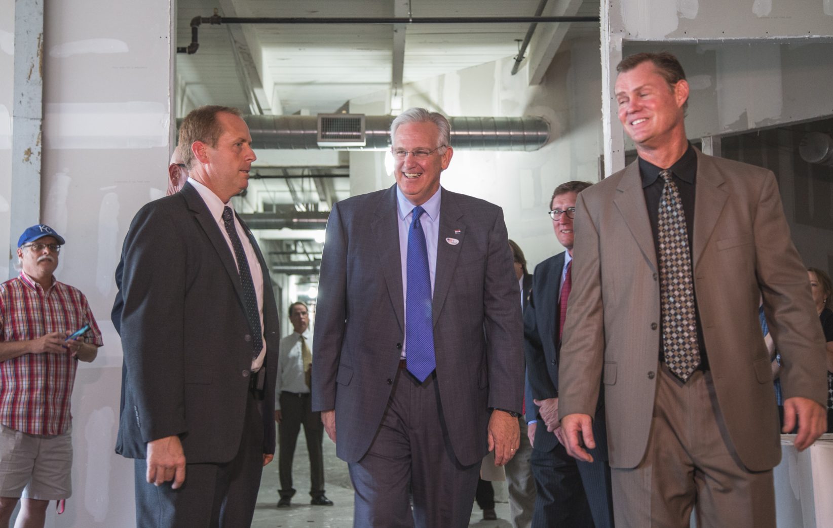 New Kansas City coworking studio draws Gov. Jay Nixon