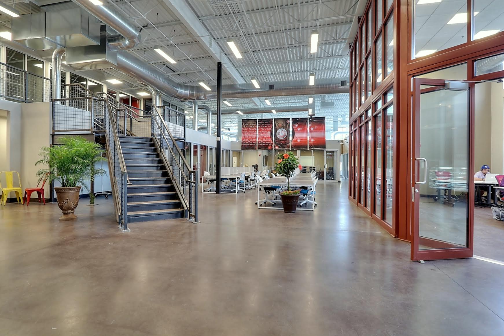Coworking studio the GRID marks grand opening in Overland Park