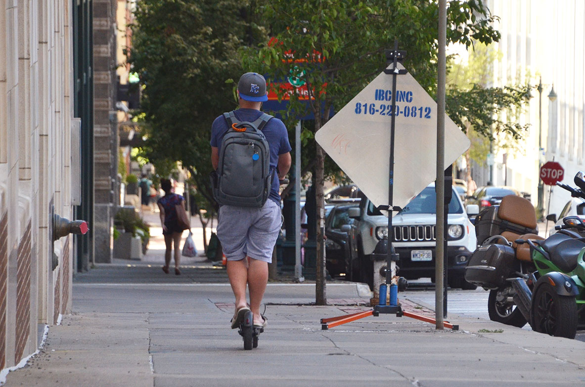 Brood of Bird electric scooters land in Kansas City