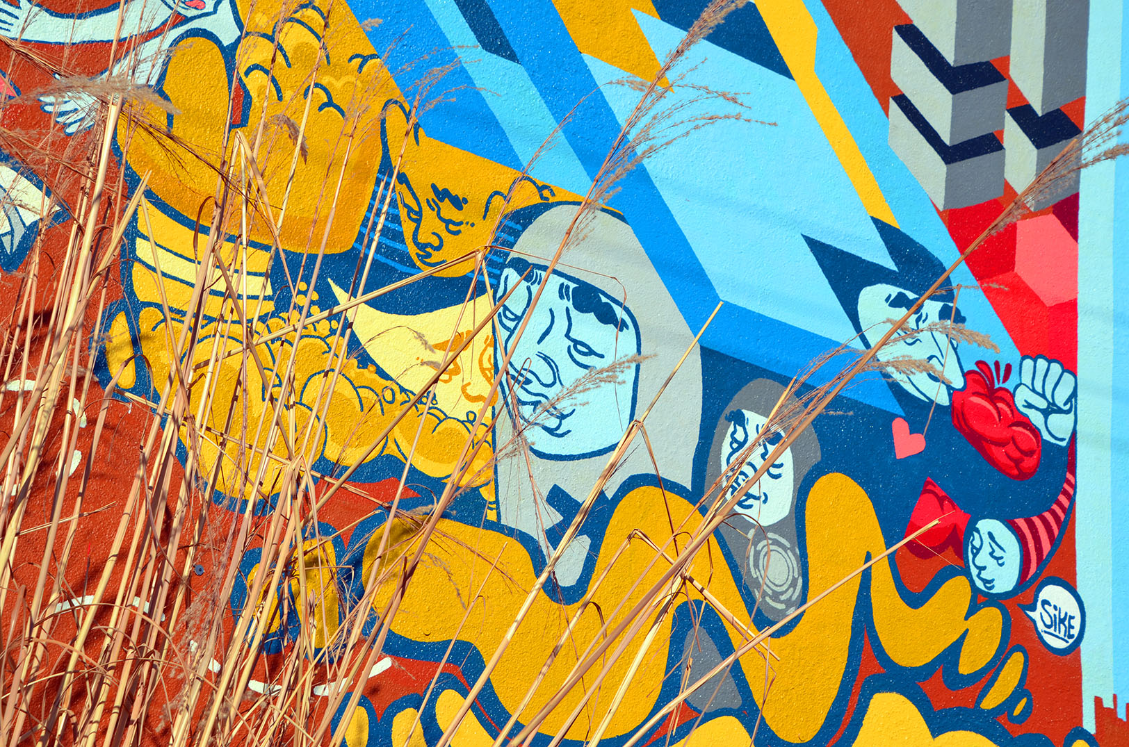 Murals by Sike Style, JT Daniels paint ‘One KC’ across state line, Plexpod locations