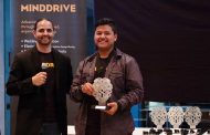 Student who helped pioneer Minddrive paves way for Honeywell’s first Latinx engineering scholarship