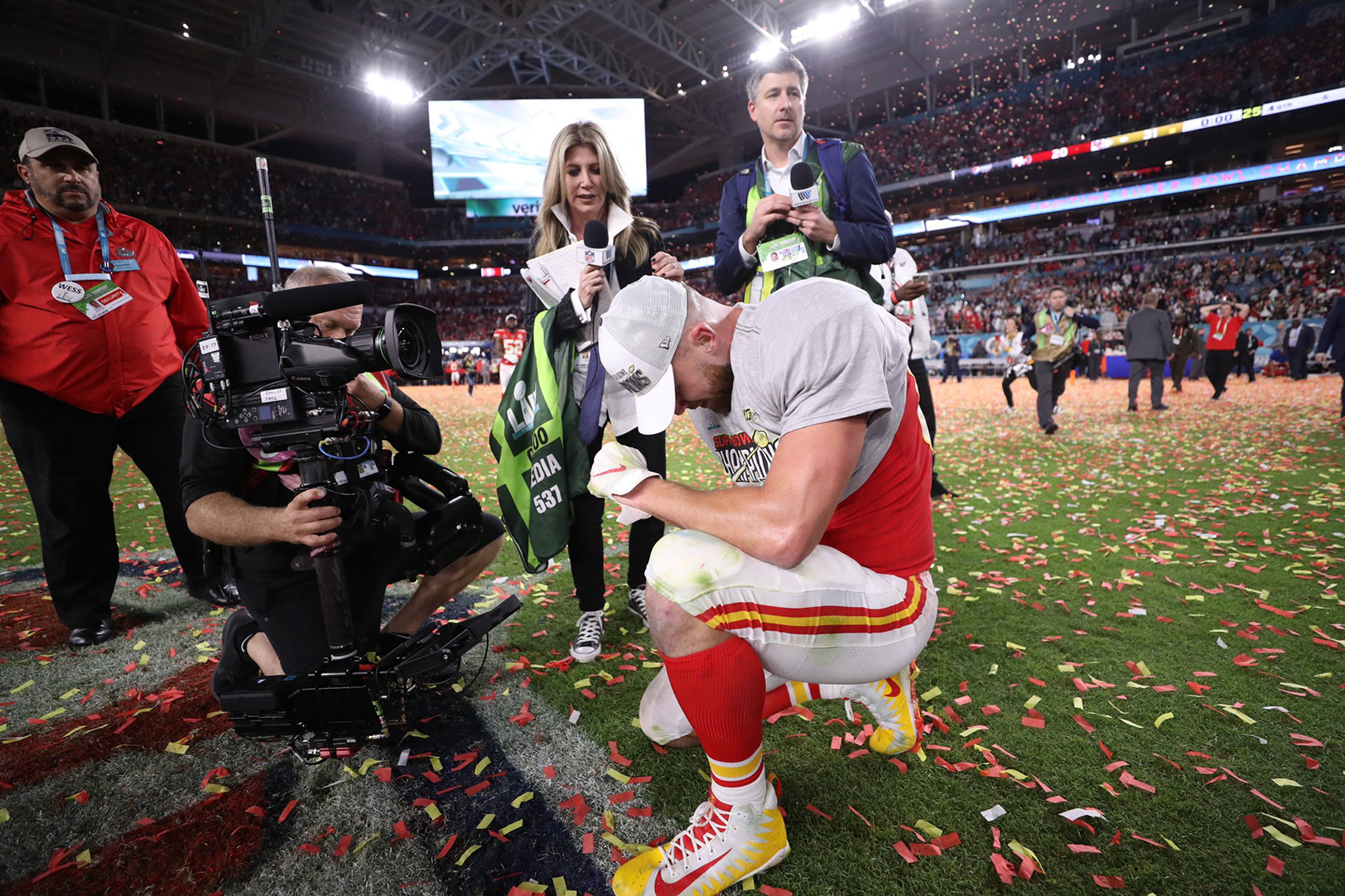 Travis Kelce Pops in Union LA x Beauty Supply Sneakers for Chiefs