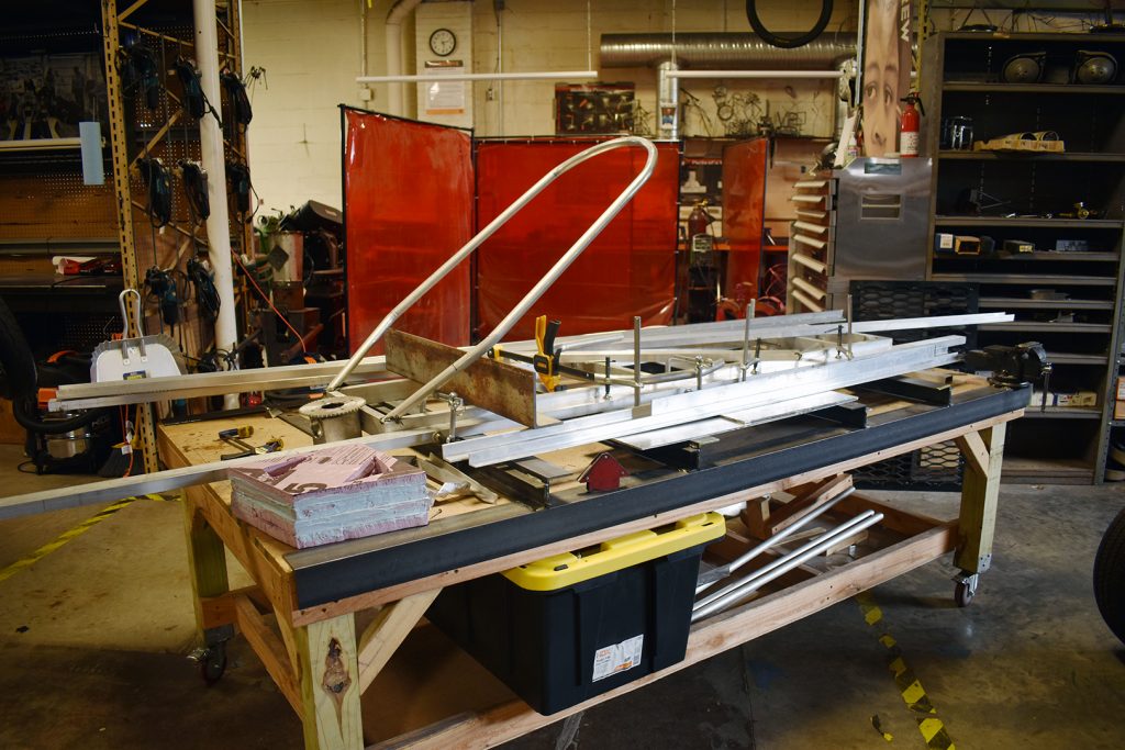 Plans for Adriana Figueroa and Vanessa Bello&#039;s car at Minddrive