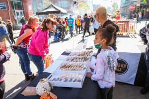 Chuansae Paul (cousin) and Nicole Paul (aunt), Brown Suga Bakes pop-up