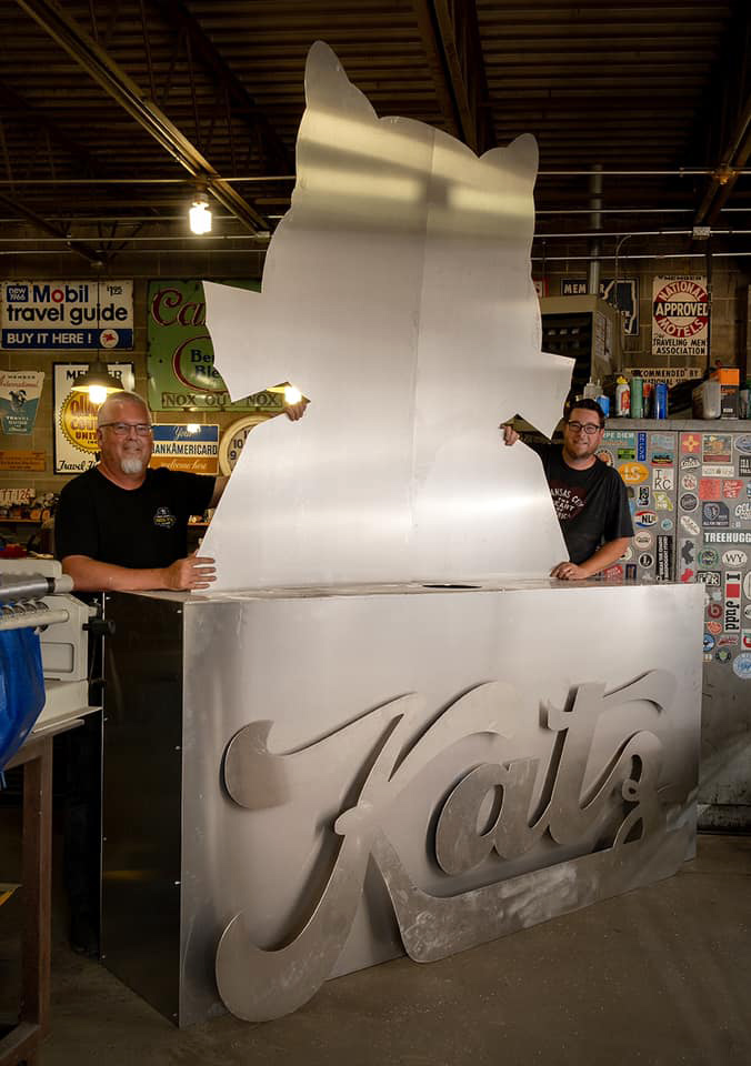 Dave Eames and Ben Wine, Fossil Forge; photo courtesy of the Lumi Neon Museum