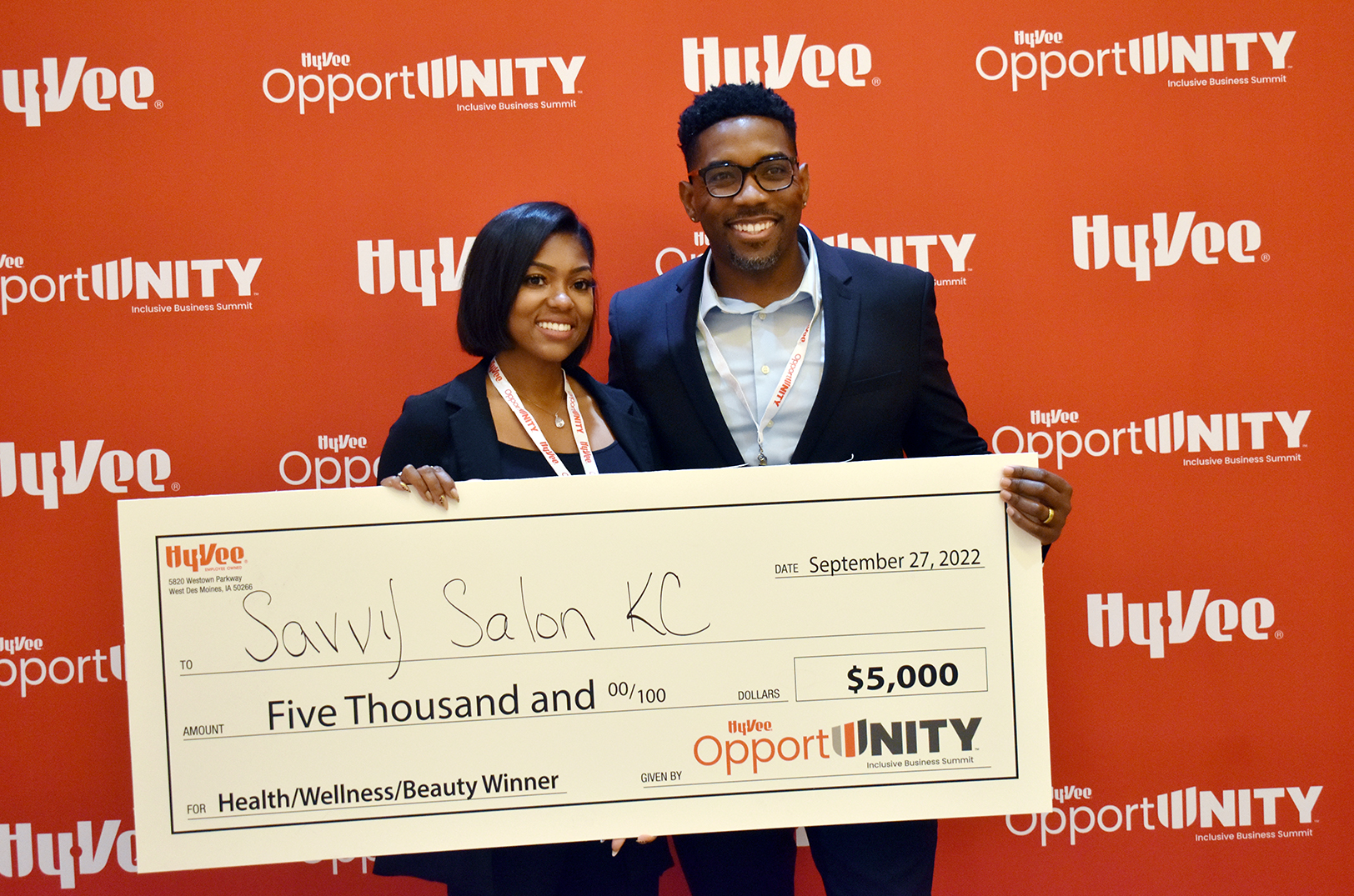 Savvy duo builds their brand on embracing natural hair; Here's how the salon chain is creating healthy space for stylists, clients alike Savvy duo builds their brand on embracing natural hair; Here's how the salon chain is creating healthy space for stylists, clients alike