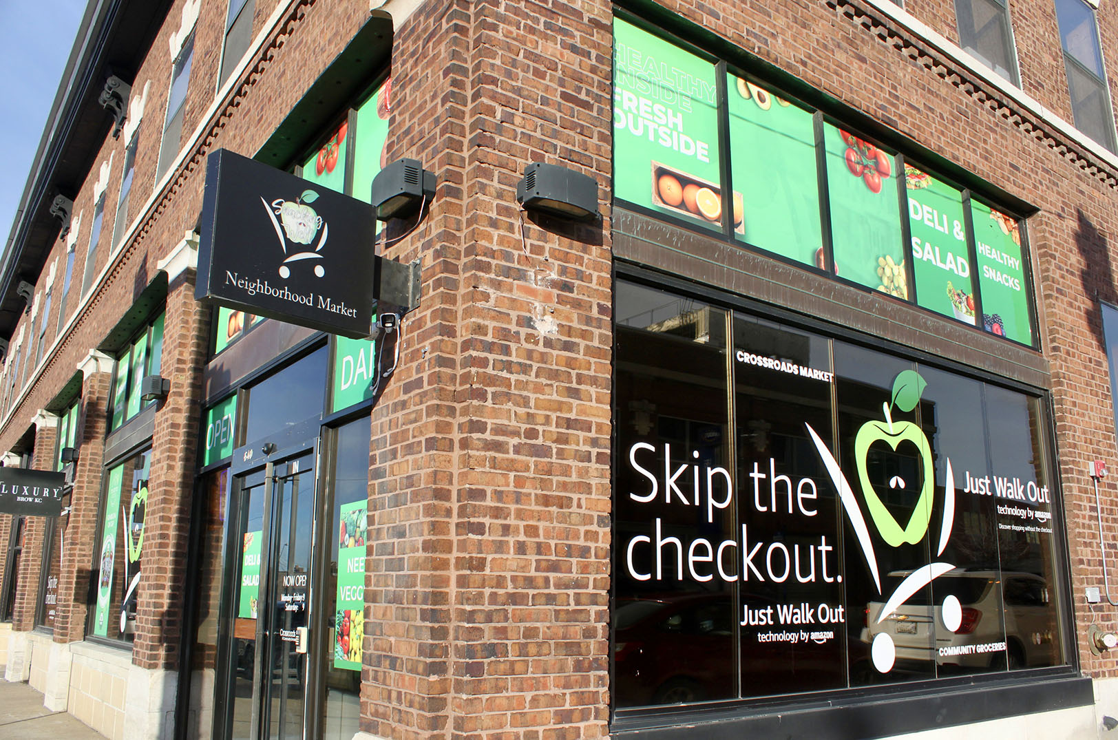 Just Walk Out: Crossroads Market features Amazon tech for checkout-free convenience
