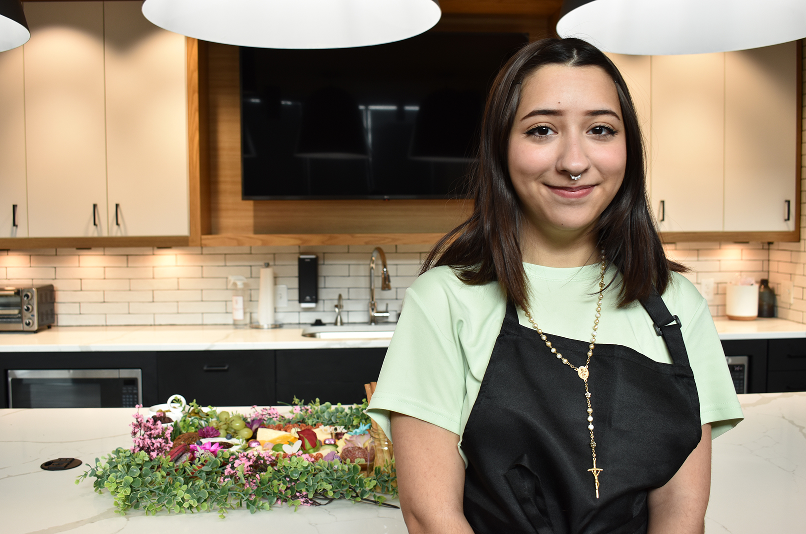 They’re plating my jam! How a homecoming dance inspired this teen’s charcuterie business with family on board