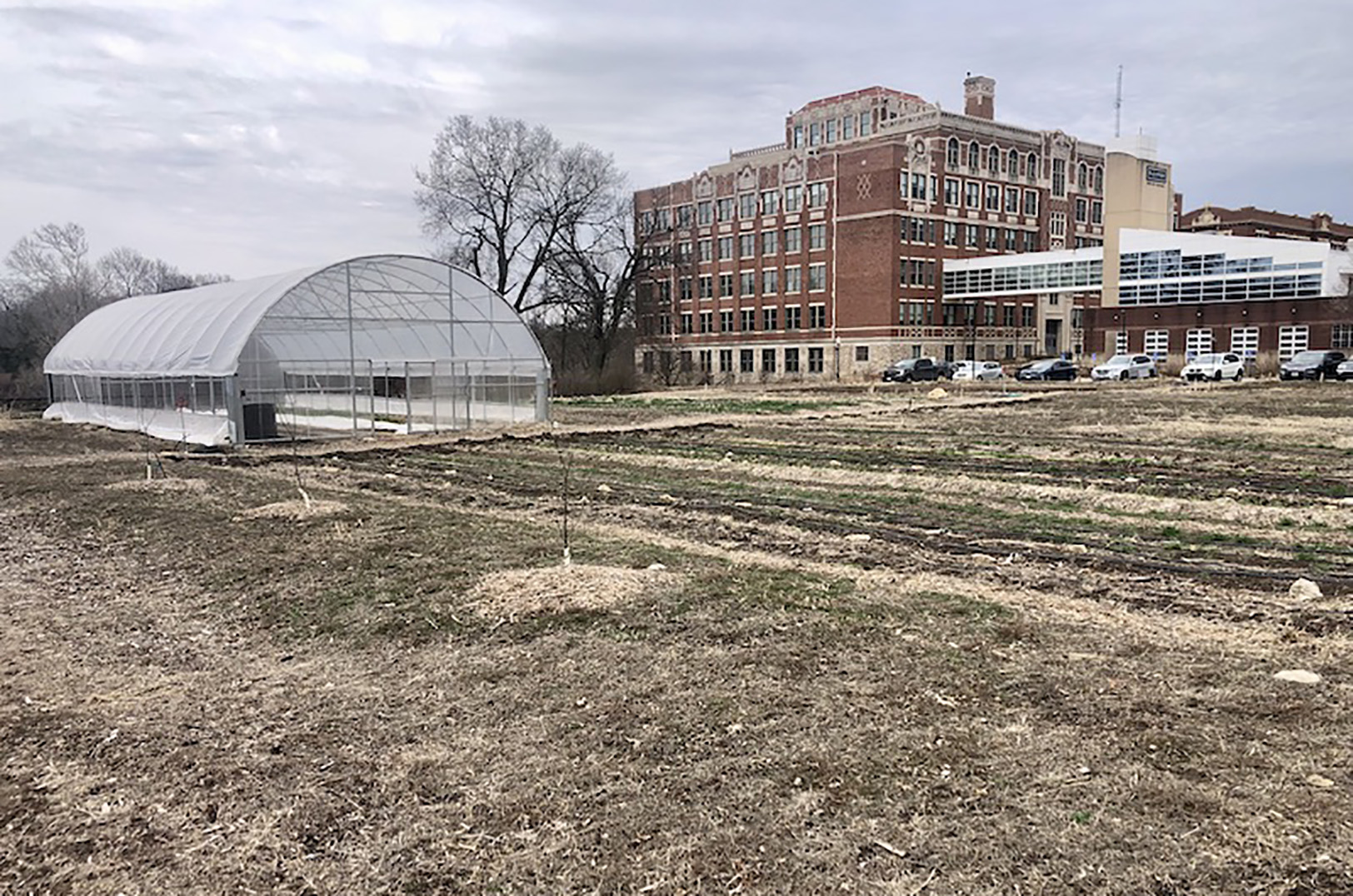 City OKs plan to replace urban farm near Plexpod in Midtown with 100-unit Park 39 apartment project