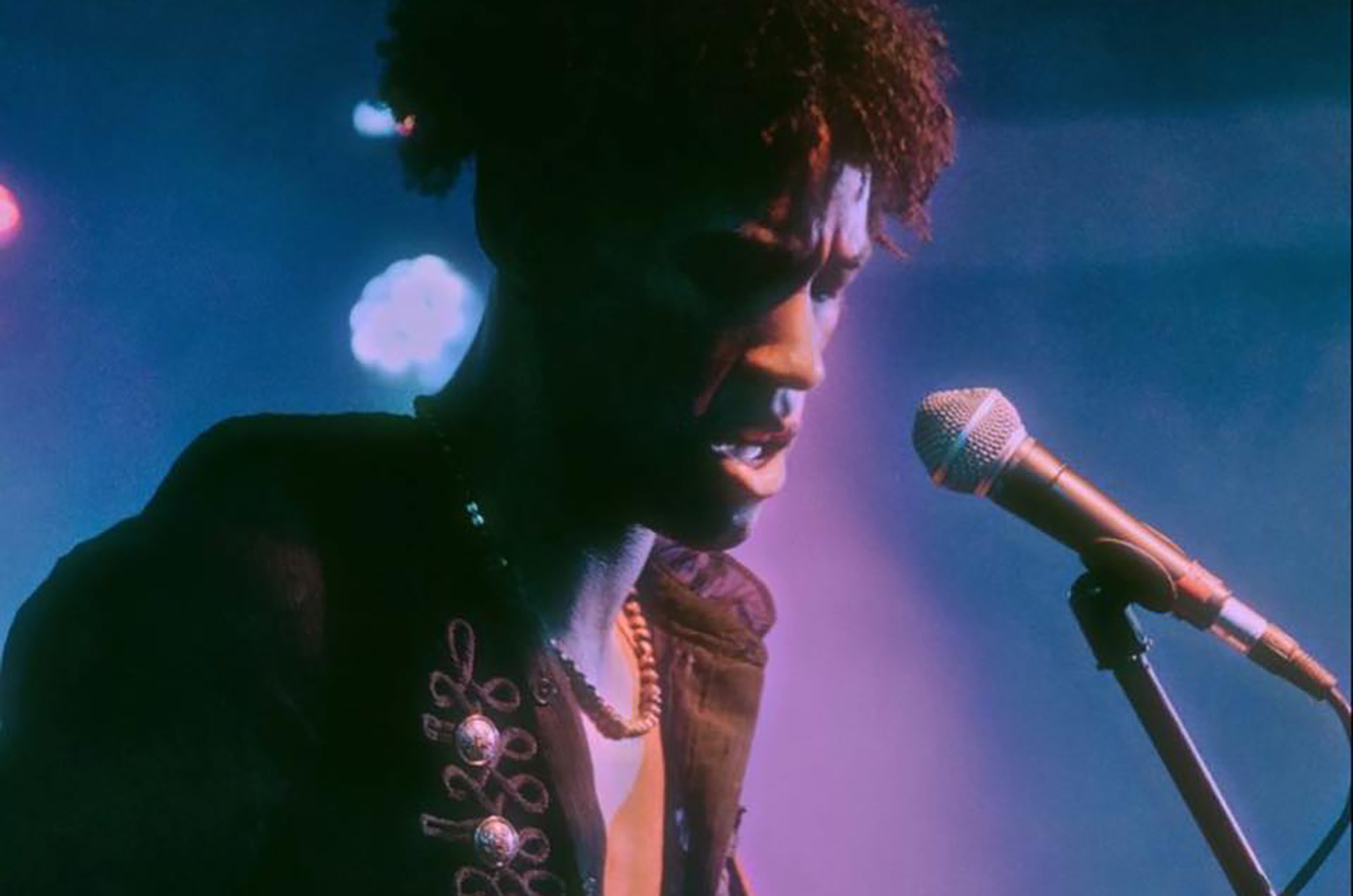 How this genre-hopping KC musician is fighting back against digitized entertainment