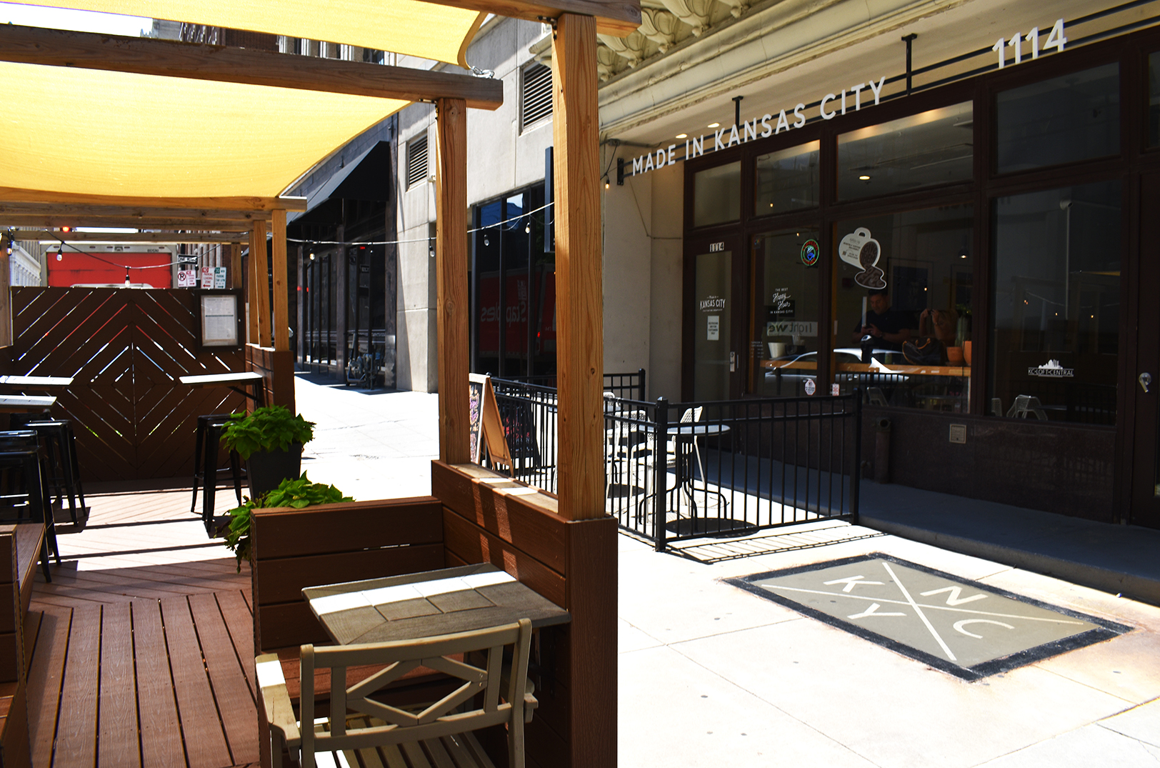 Let’s eat out: KCMO wants more outdoor dining; new grants program pays for restaurant upgrades 