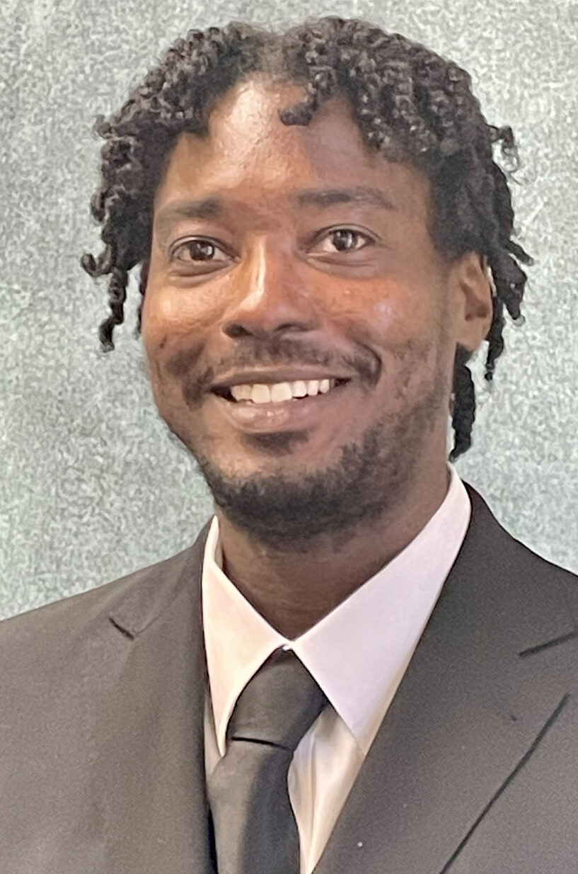 Daniel Montoute Headshot