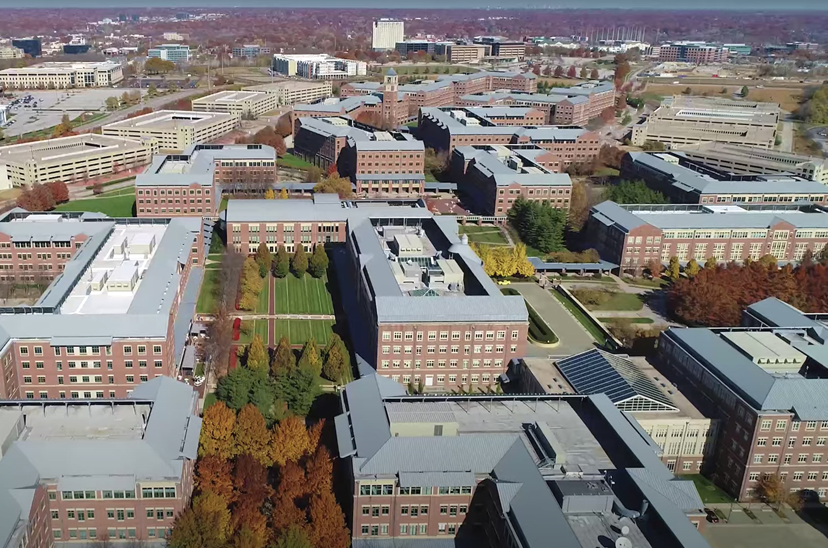 Fortune 500 company says it’s bringing 2,000 jobs paying $100K to OP’s former Sprint campus