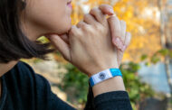 How a Missouri native’s high-tech, faith-based bracelet company found inner peace in California