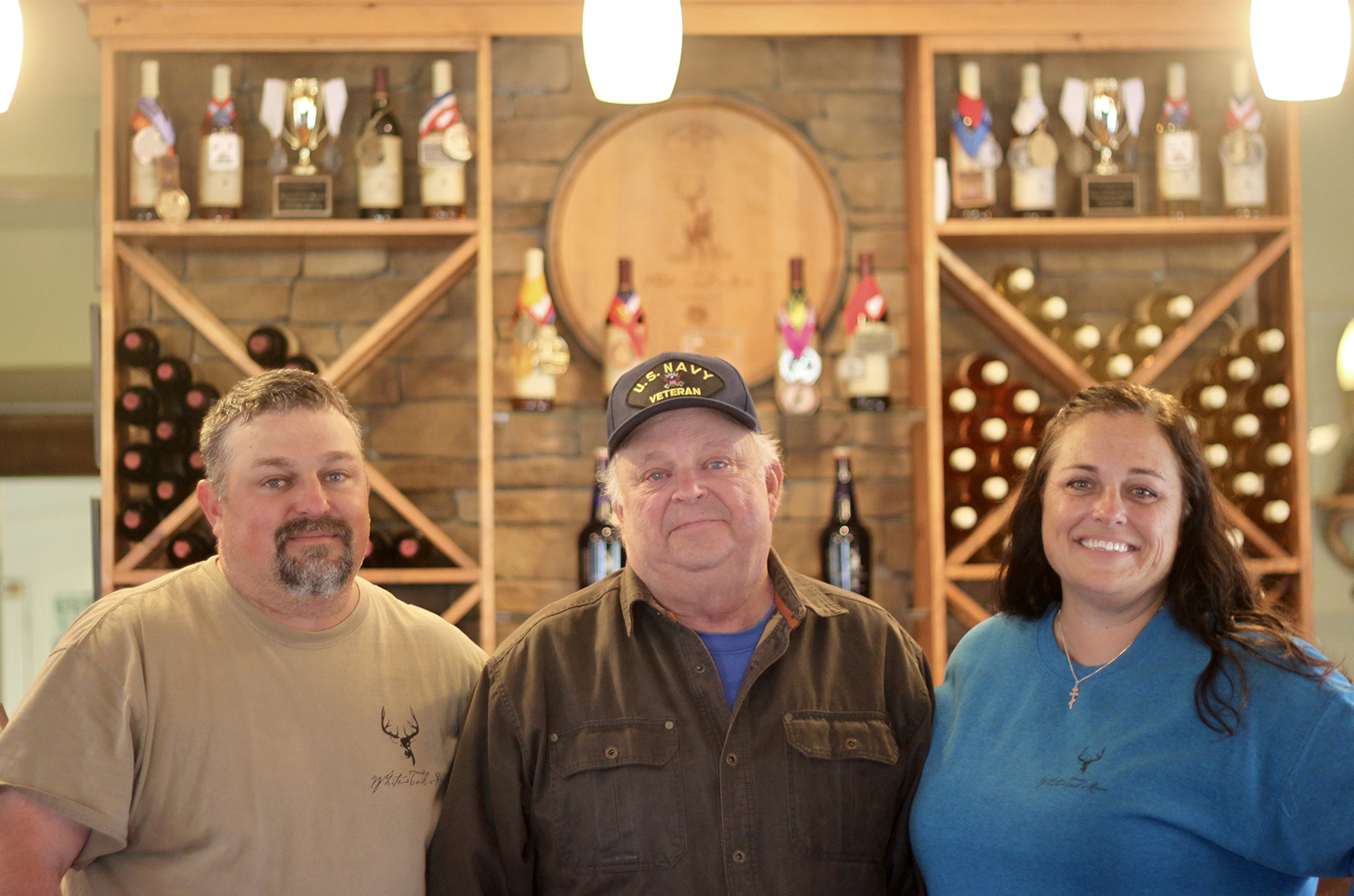 Dual attractions at vineyard disc golf course bring hole-in-one for this Kansas entrepreneur trio